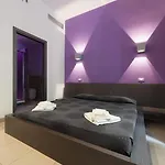Chroma Bed & Breakfast 3*